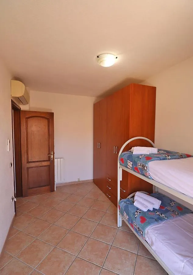 Murphy Holiday Home - Residenza Balilla La Maddalena  0*,  Olaszország