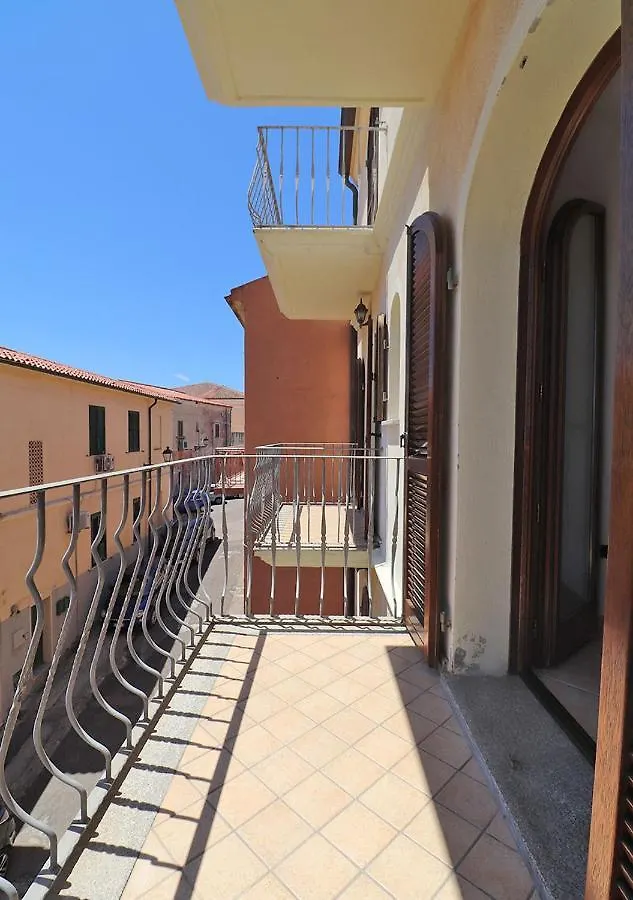 Apartman Murphy Holiday Home - Residenza Balilla La Maddalena